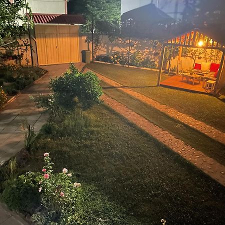 Happy Corner Guest House Shkoder Exterior photo