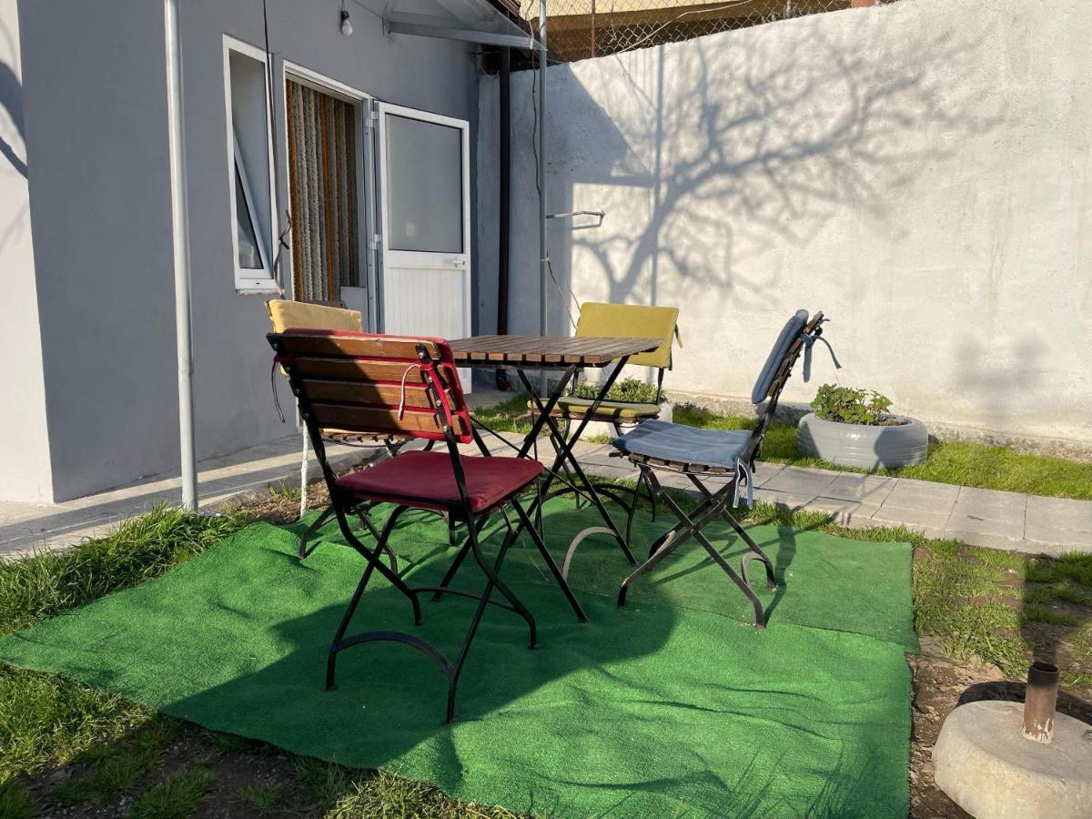 Happy Corner Guest House Shkoder Exterior photo