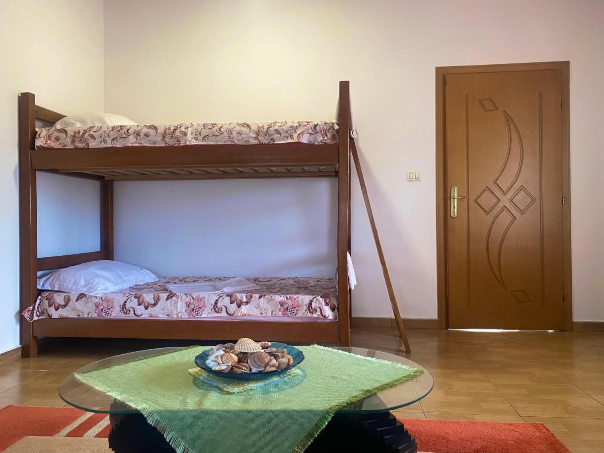 Happy Corner Guest House Shkoder Exterior photo