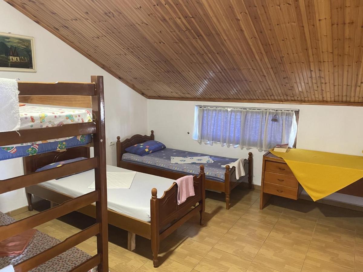 Happy Corner Guest House Shkoder Exterior photo
